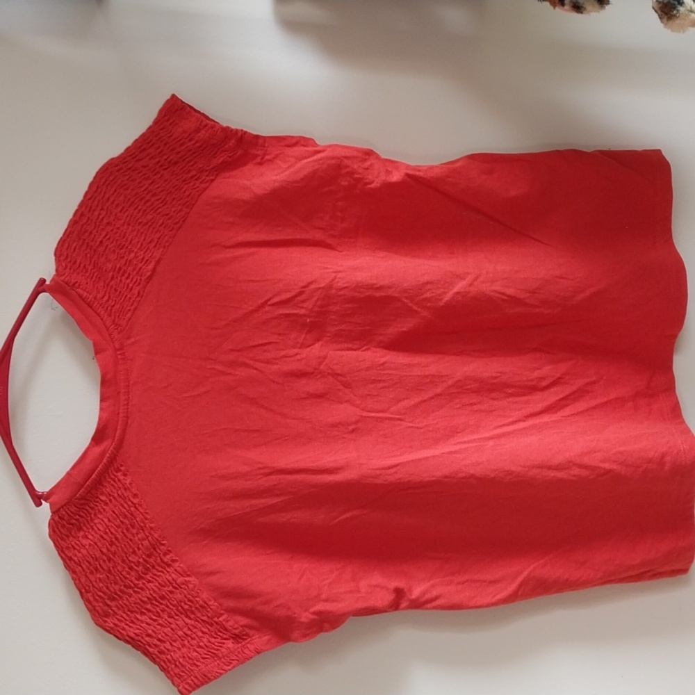 Mango summer top in red-orange